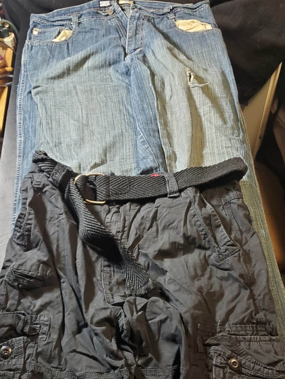 Jordan Craig Black Cargo Size 36 Shorts/ Southport Denim Blue Size 36 Jean
